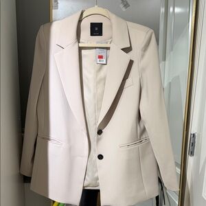 Elegant Cream Blazer
